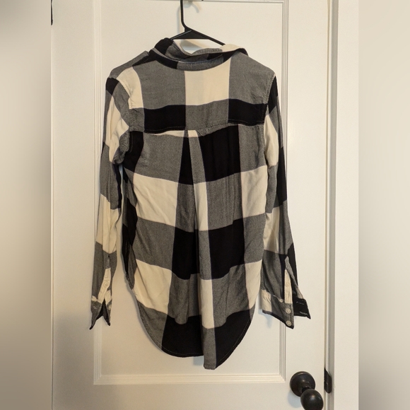 Universal thread plaid shirt - Picture 4 of 5